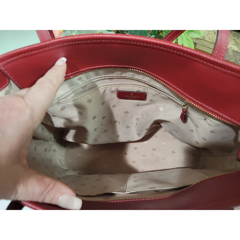 Kate Spade Cherry Red Zipper Tote Leather Excellent. Look!!👀 - Picture 6 of 9